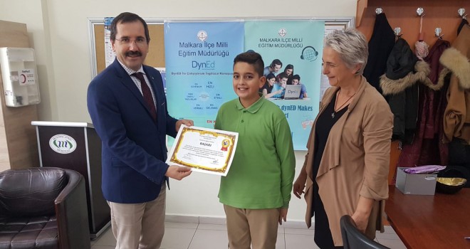 DynEd Kullanan Öğrenci ve Öğretmenler Ödüllendirildi