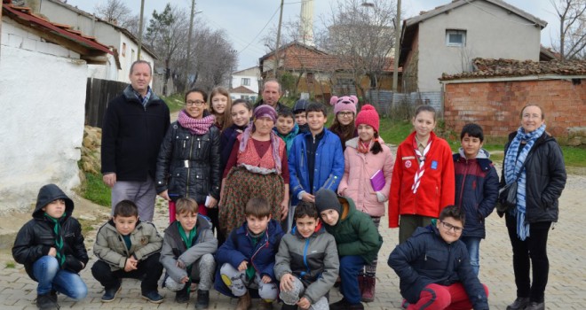 İzciler Mahalle Gezilerine Çıktı