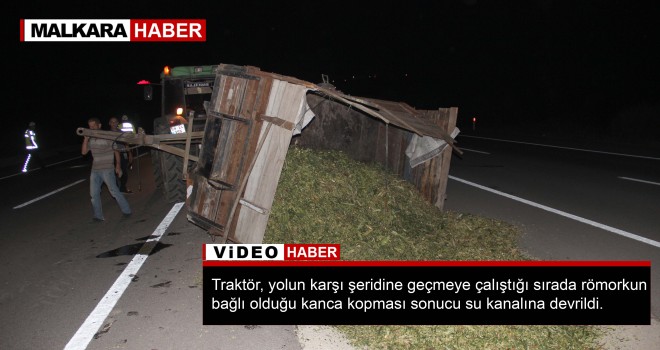 Silaj Yüklü Traktör Römorku Devrildi