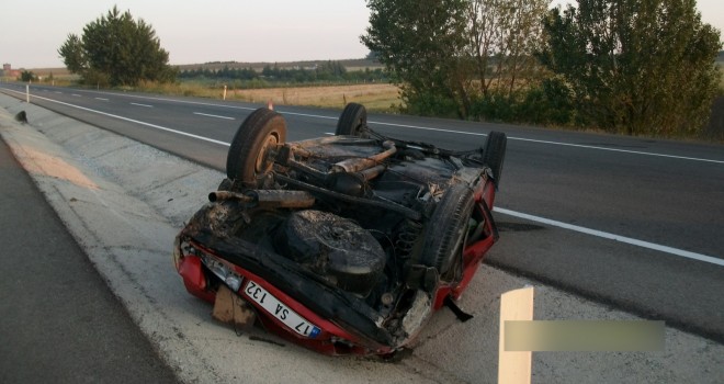 Bayram Dönüşü Kaza: 3 Yaralı