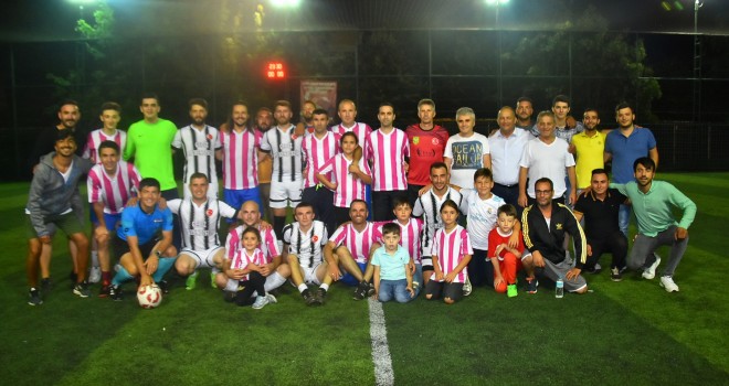 Şehit Ömer Halisdemir Halı Saha Futbol Turnuvası Sona Erdi
