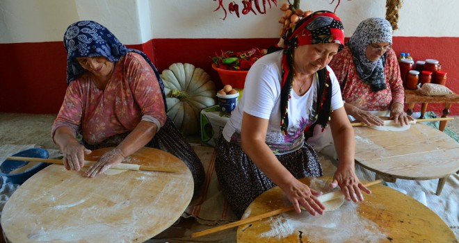 Tekirdağ Büyükşehir Belediyesi’nden Kadın Çiftçiler Günü Etkinliği